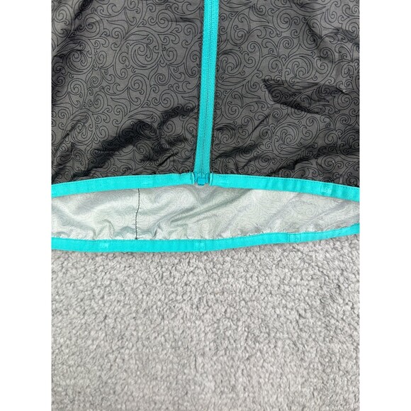 Rei Running lightweight packable jacket with pouch sz small - Picture 5 of 9